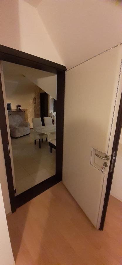 Oazis Apartmanhaz Хайдусобосло Экстерьер фото